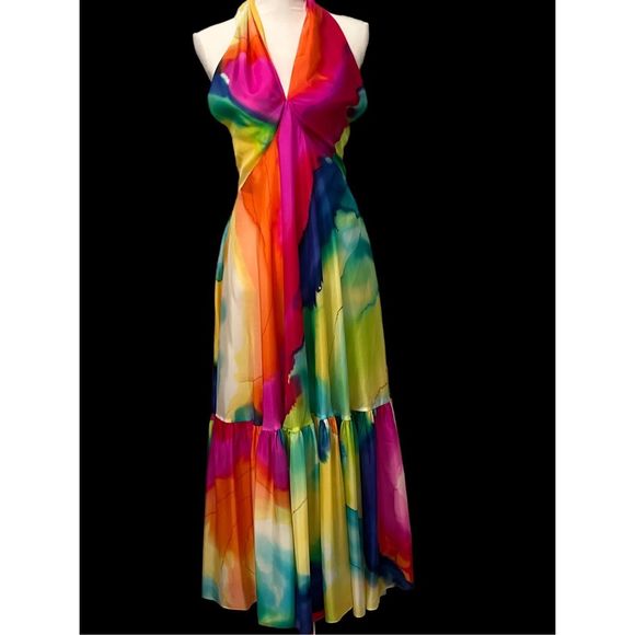 Silk Ralph Lauren Dress. Light and Flowing.  Size 8 Halter/Maxi. - Picture 1 of 9